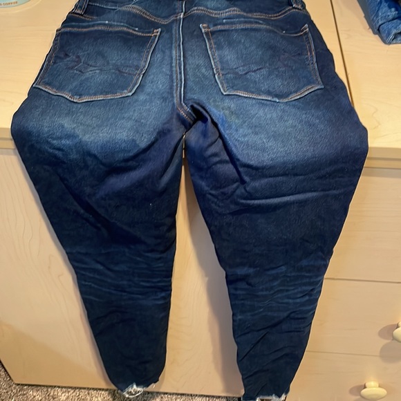 Jeans - Picture 3 of 4